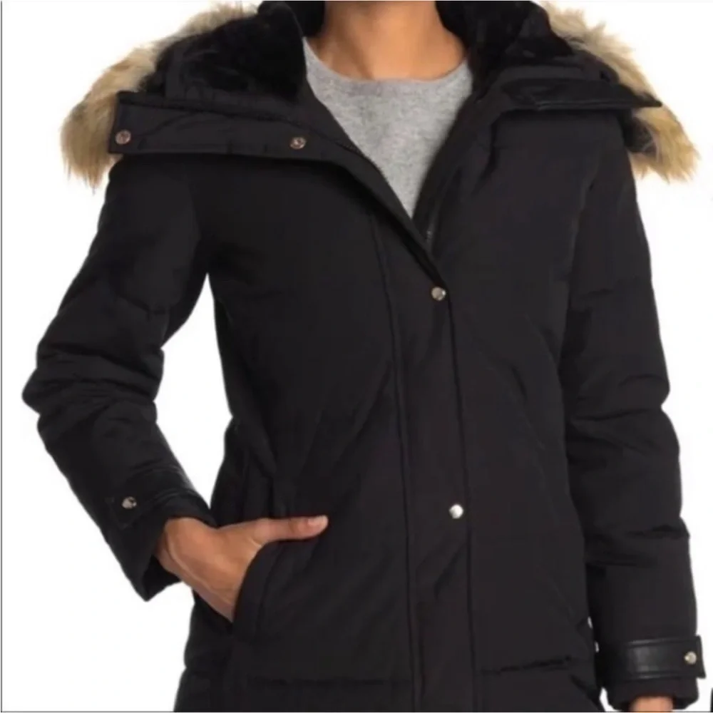 NINE WEST black faux fur trim hooded quilted parka coat